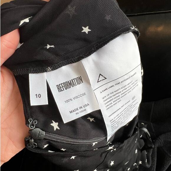 $238 Reformation Black Star Print Cut-Out Dress - 10 - Picture 5 of 10